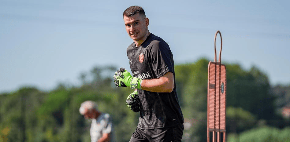 而且我多次 而且我多次